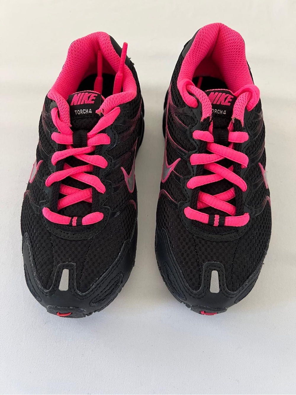 Nike Torch 4 kids Black & Hot Pink Athletic Running Shoes